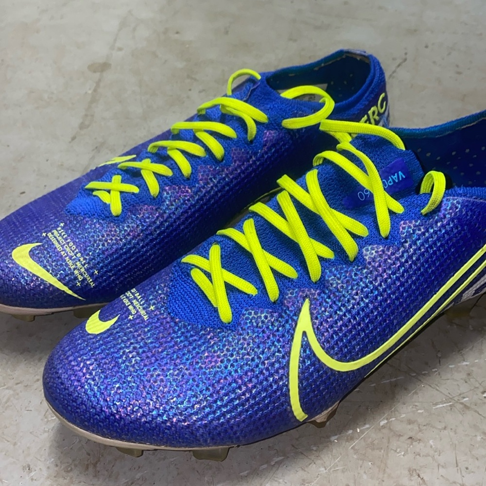 Nike mercurial vapor superflys agc. Custom made size 8.5